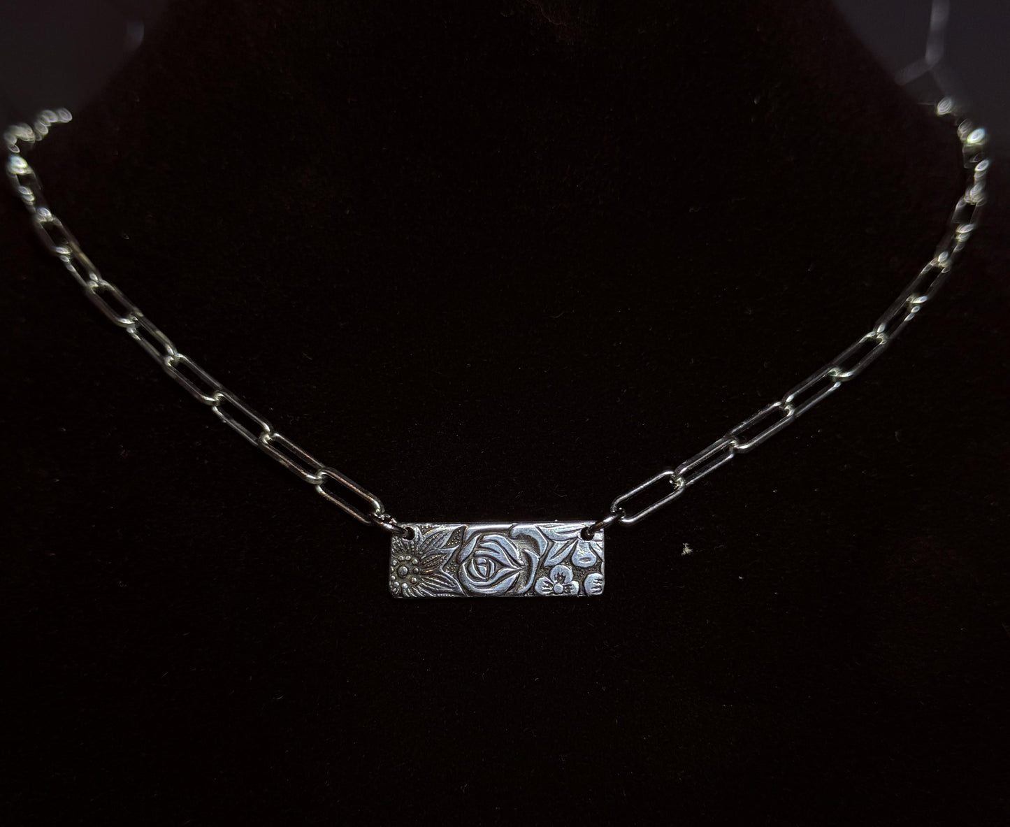 Floral Pendant- Horizontal