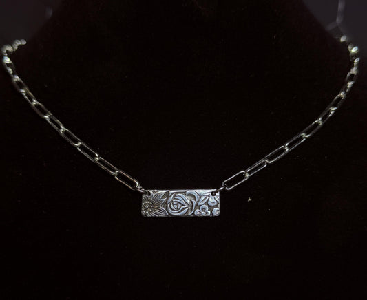 Floral Pendant- Horizontal