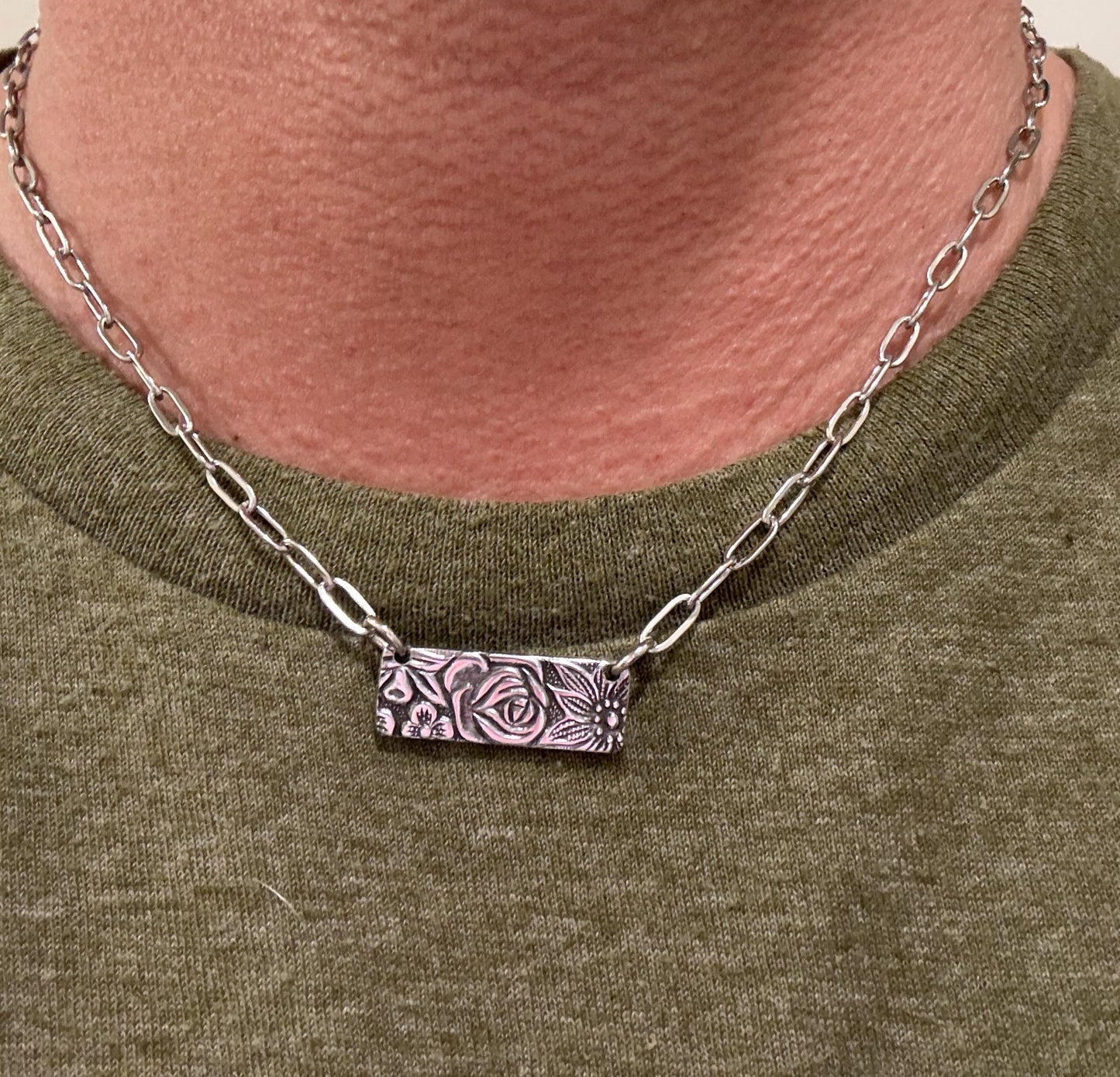 Floral Pendant- Horizontal